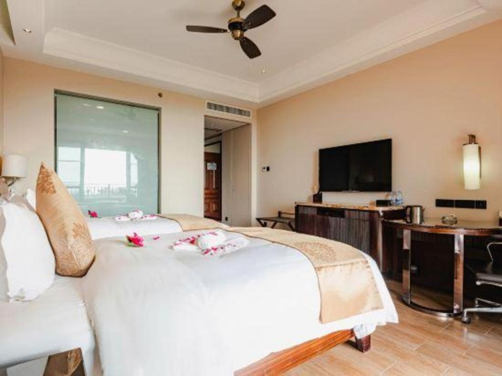 Hainan Yatai Hot Spring Hotel Haikou  Exterior photo