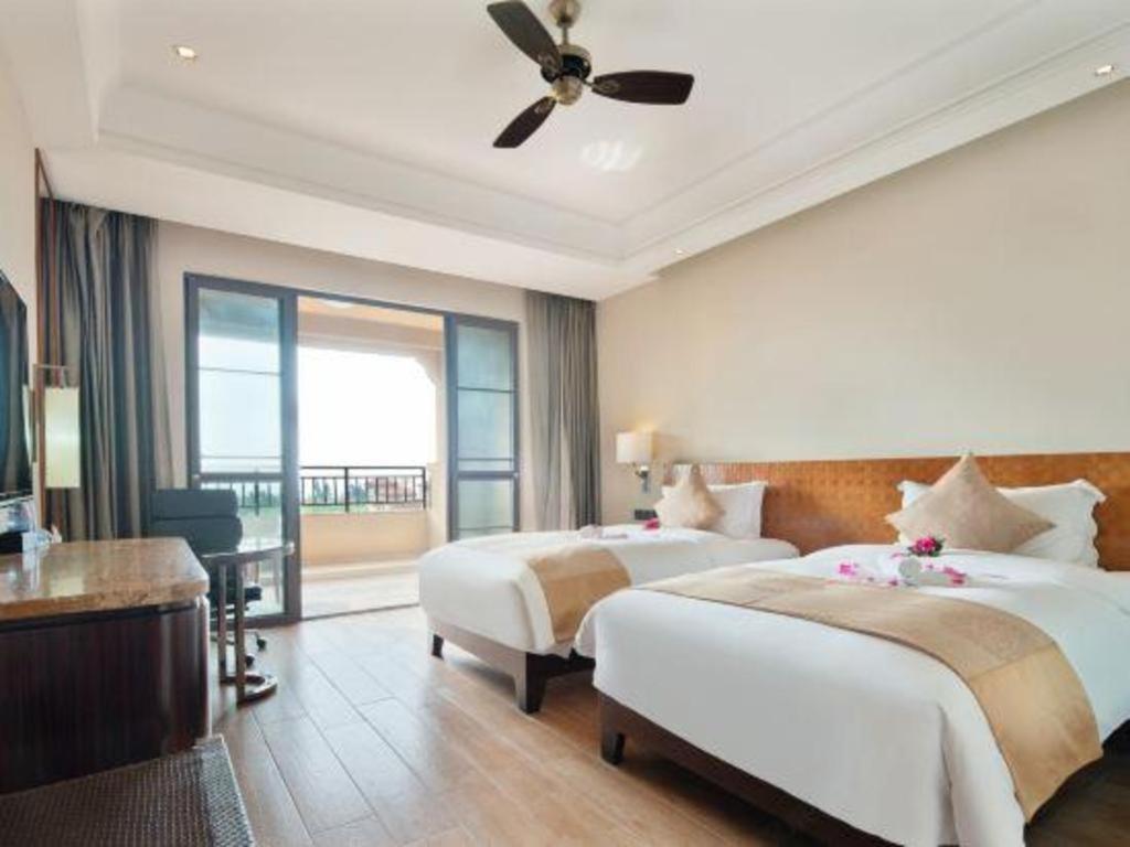 Hainan Yatai Hot Spring Hotel Haikou  Exterior photo
